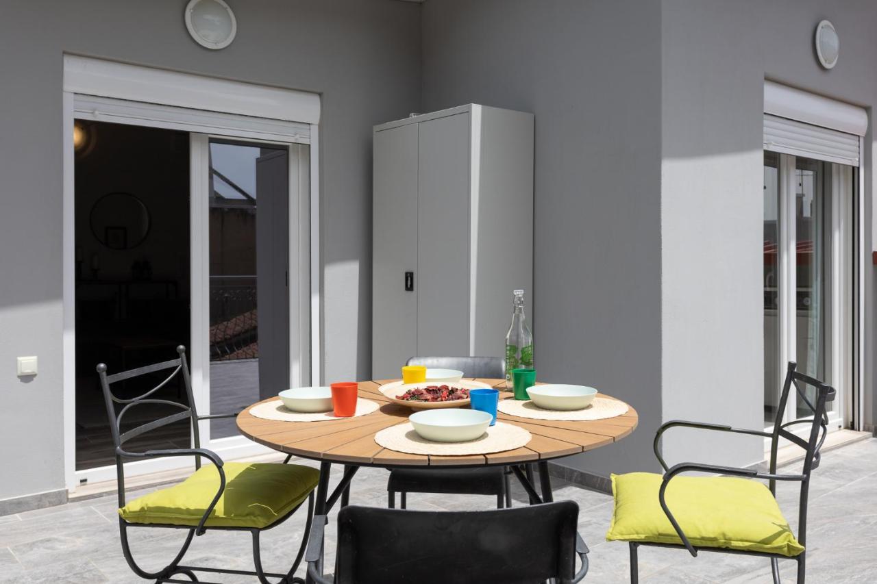 Modern City Center Loft Ioánina Exterior foto