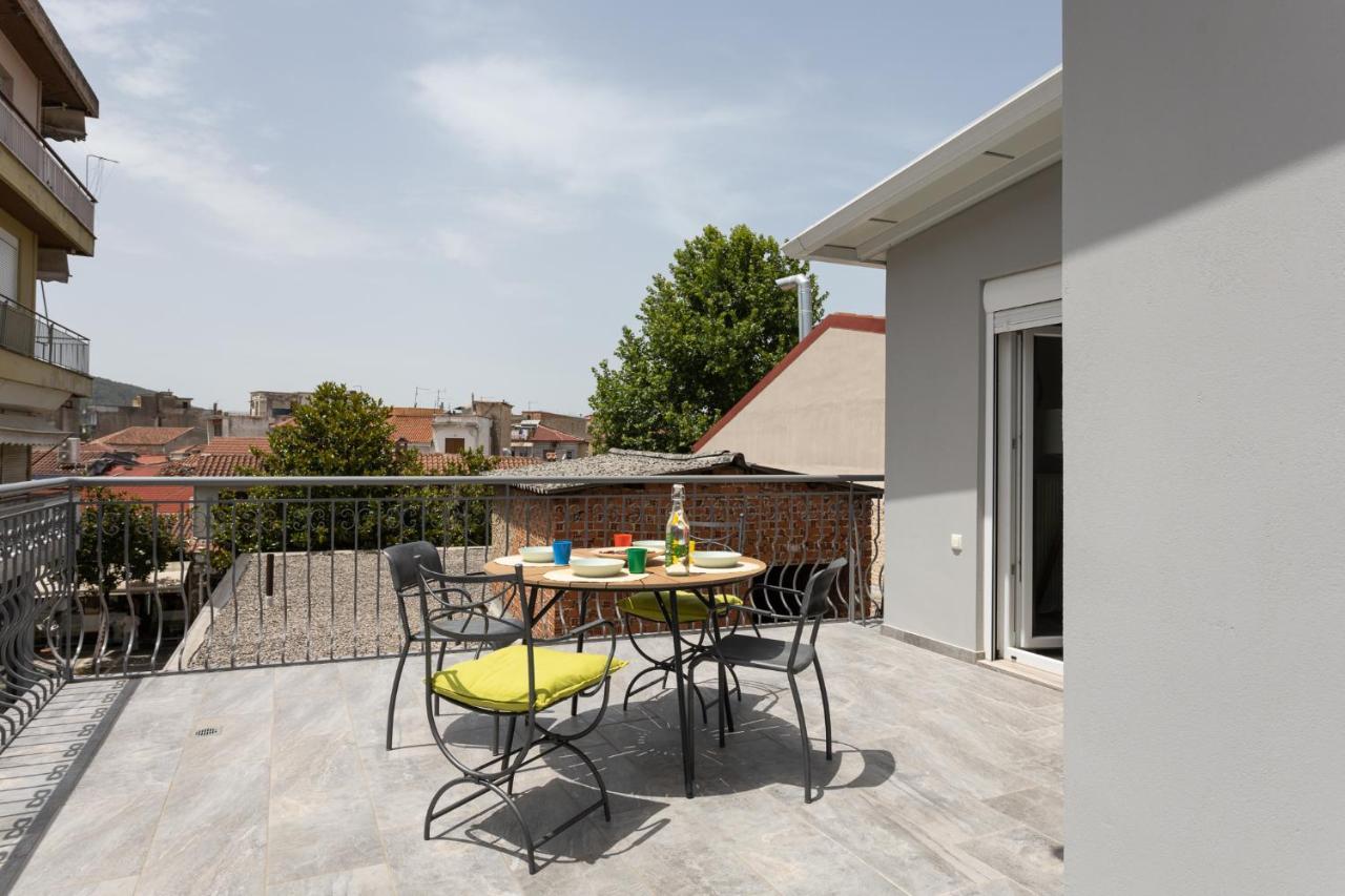 Modern City Center Loft Ioánina Exterior foto